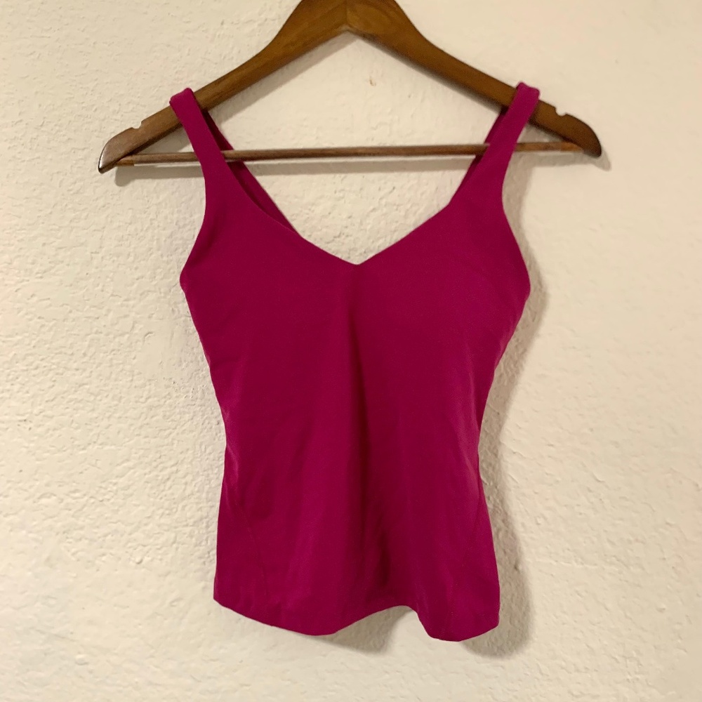 NWOT Lululemon tank in fuschia sz 4